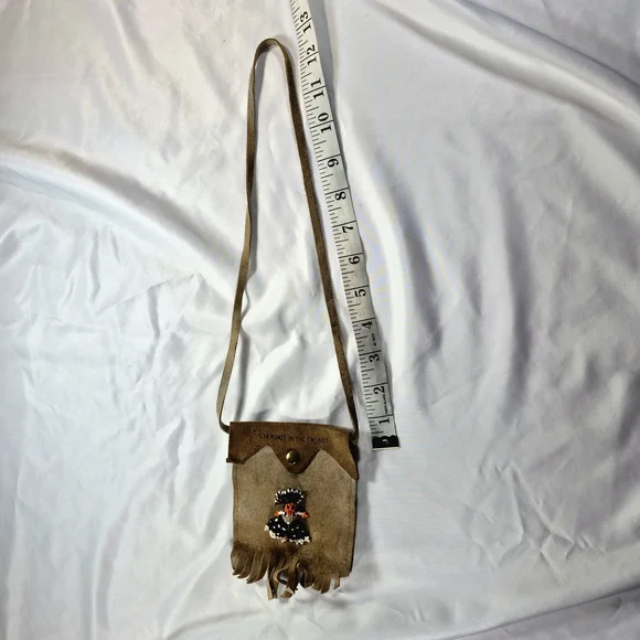 Vintage Cherokee In The Smokies Beaded Leather Fringe Pouch - Picture 6 of 7